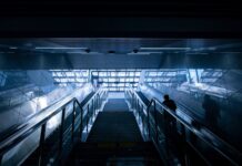 Kiedy relacja jest przechodnia? Kiedy relacja jest przechodnia?