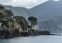 Ile kosztuje wyprodukowanie 1 koszulki w Chinach? Ile kosztuje wyprodukowanie 1 koszulki w Chinach?